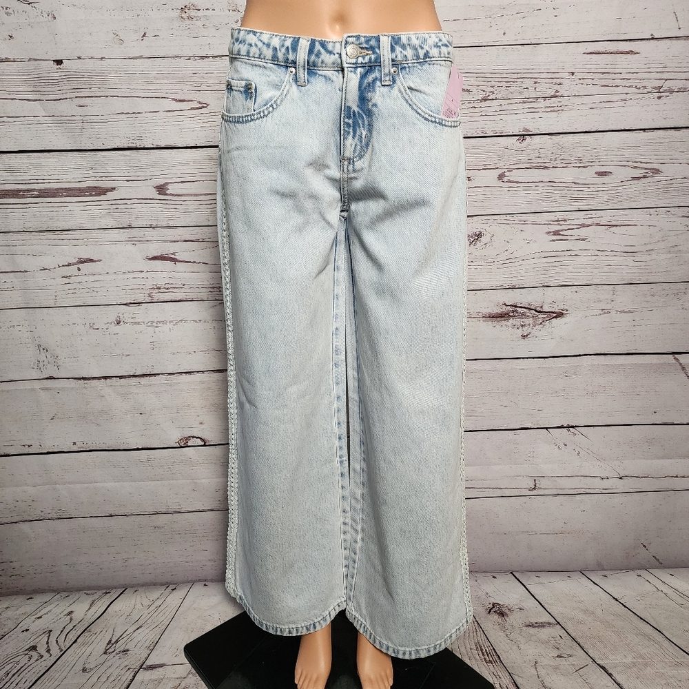 NWT Wild Fable Wide Leg Lace Trim Rigid Jeans - Size 4 - Mid Rise 9.5" Coquette